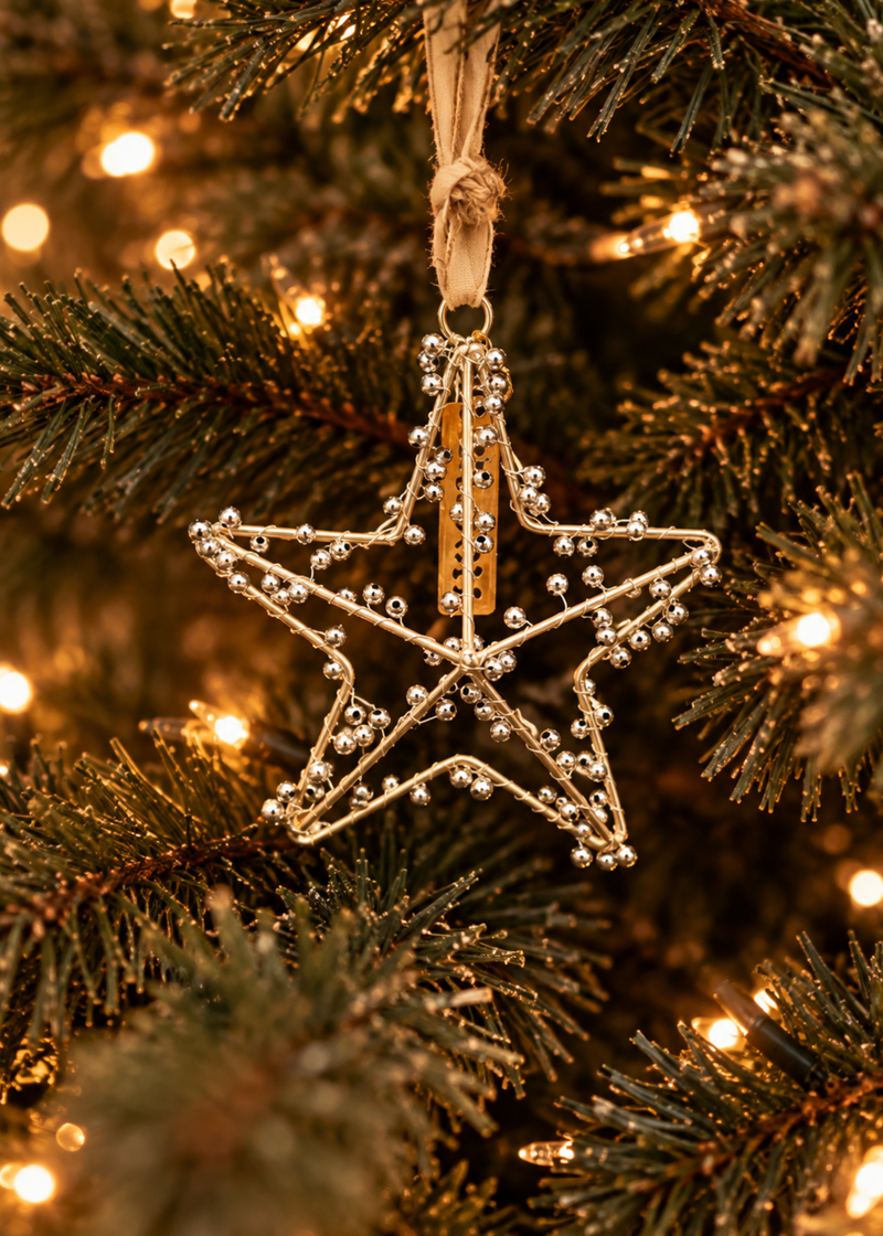 Kerstornament ster met kraaltjes