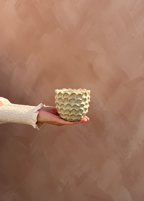 Bloempot met Schubbenstructuur – Beige | 3 maten