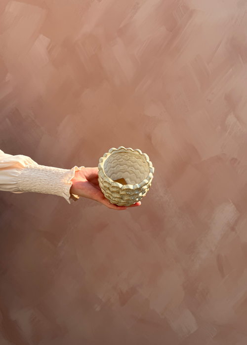 Bloempot met Schubbenstructuur – Beige | 3 maten
