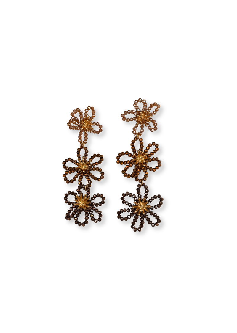 Statement oorbellen met bloemen van kralen