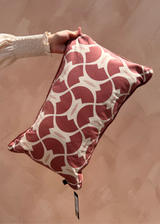 Sierkussen roze – 30 x 50 cm