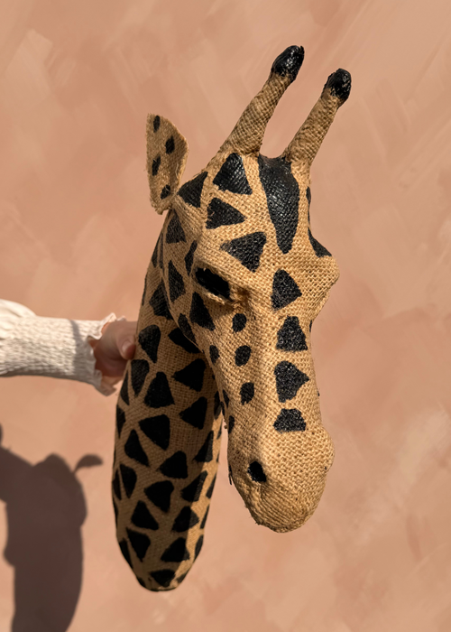 Wanddecoratie giraffekop – naturel & zwart
