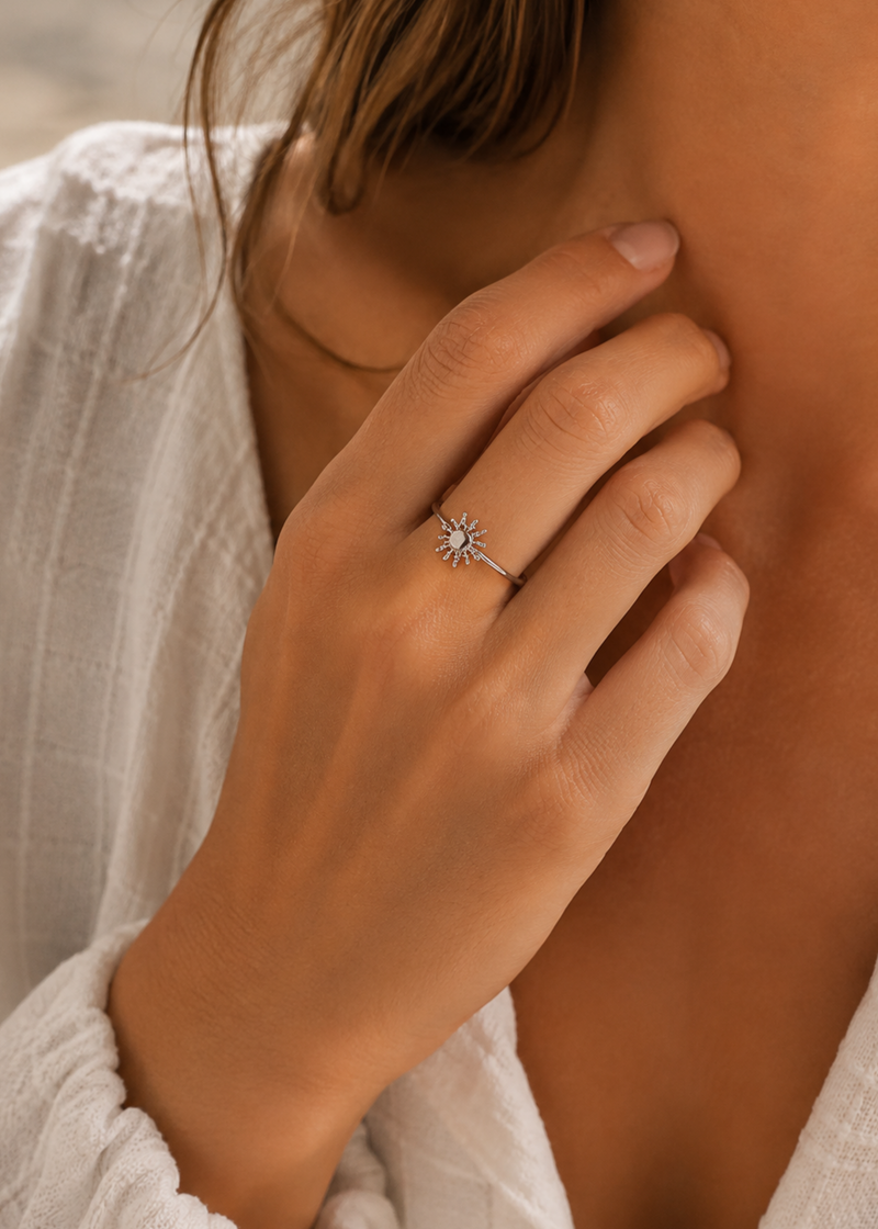 Zilverkleurige verstelbare ring - zon