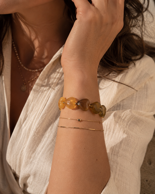Armbandje met hartjes kralen