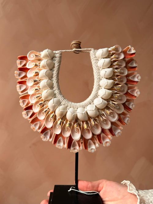 Handmade schelpen standaard