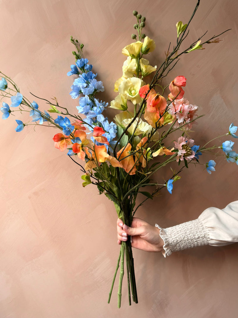 Kleurrijk boeket blauw/roze